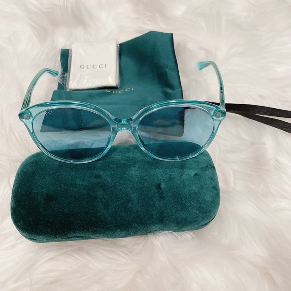 Gucci sunglasses main image 9